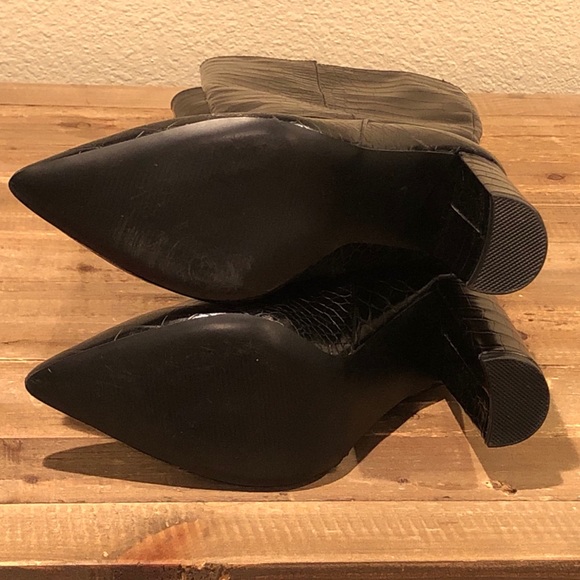 Steve Madden Triumph Boot Size 7 - Picture 7 of 11